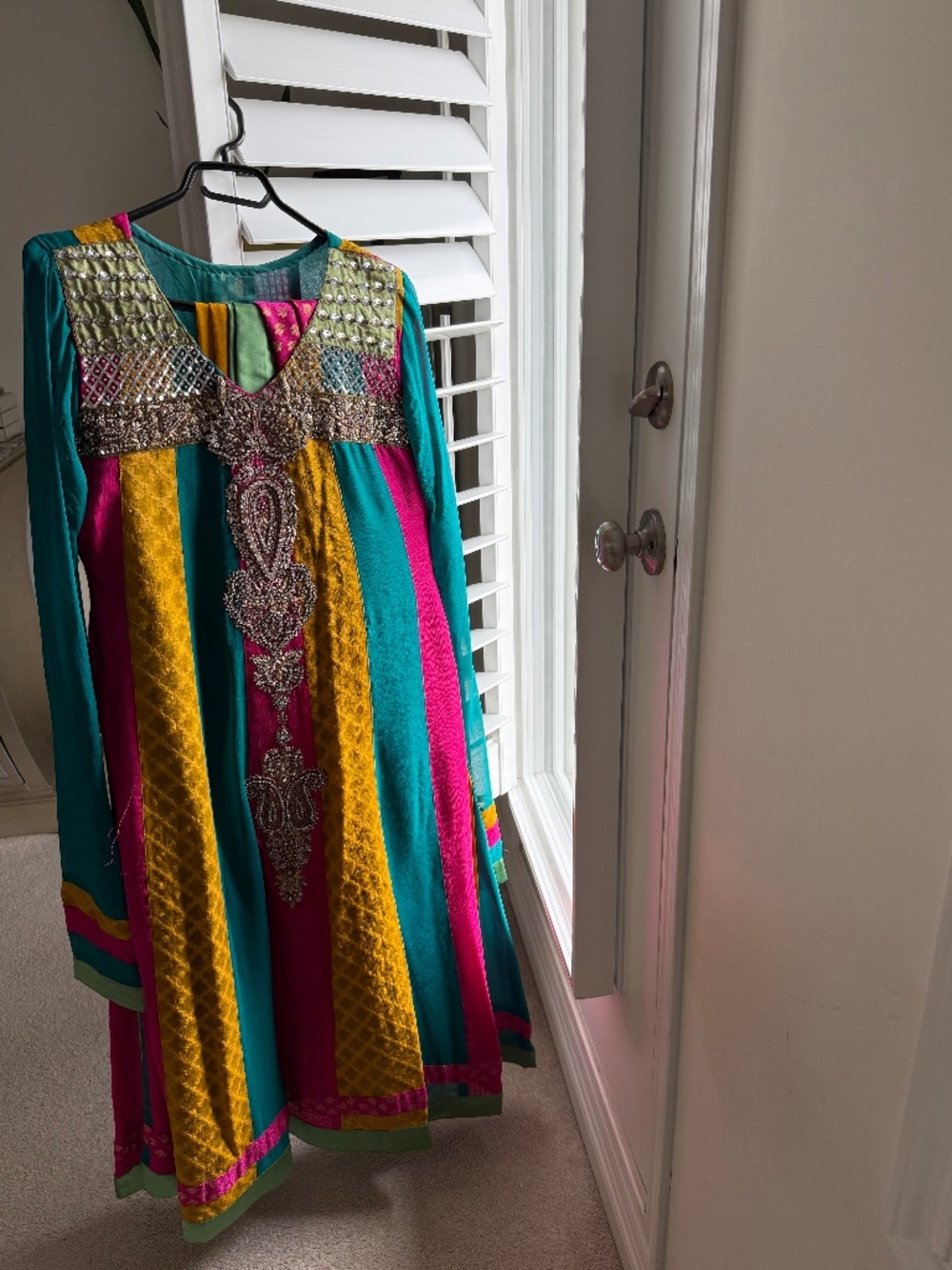 Mehndi shalwar kameez